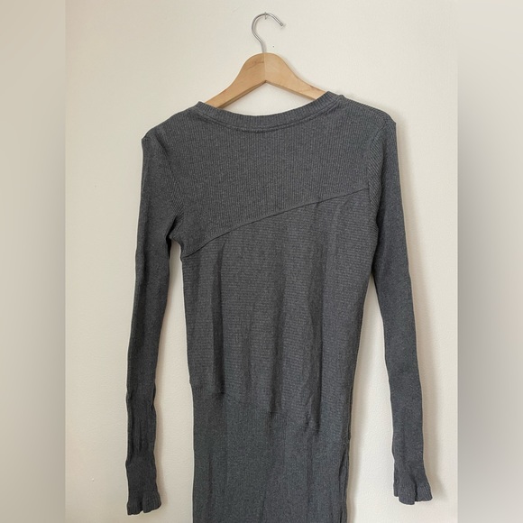 Grey bodycon ribbed Chinese Laundry midi dress - Picture 5 of 5